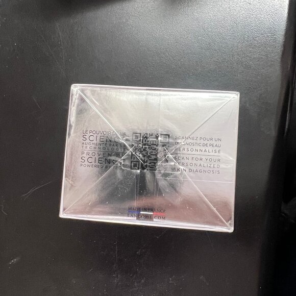 Lancôme Renergie H.P.N. 300 Peptide Cream - 1 oz / 30mL - Picture 2 of 5